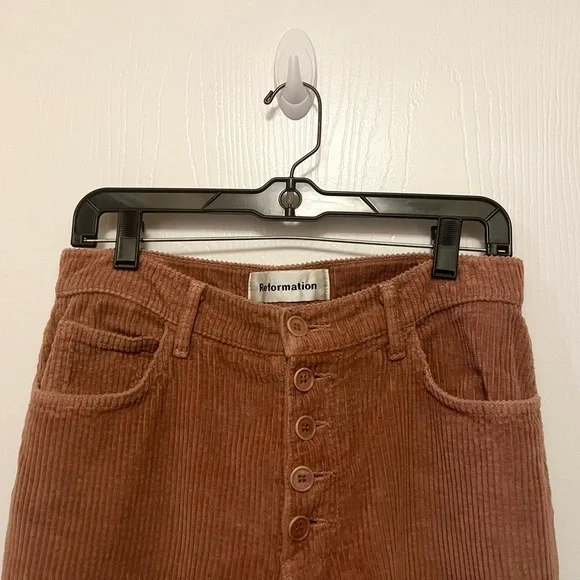 Reformation Jessie Pant - Picture 2 of 5